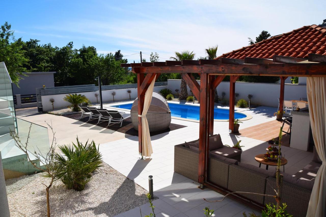 Villa Golden Apple Seline Exterior photo
